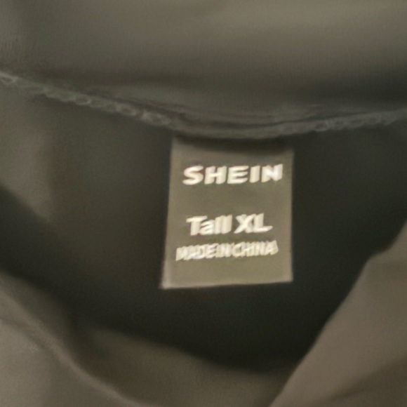SHEIN Shirt - Picture 2 of 4